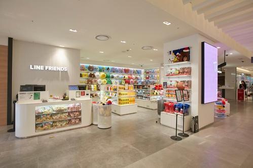 百货商店的经营范围与特点